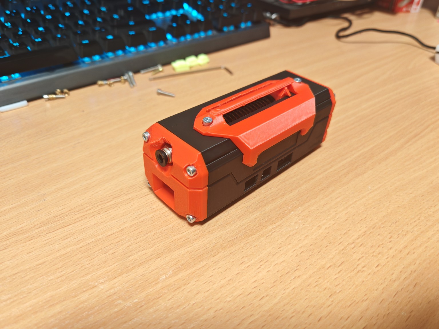 Earlier RFF prototype with green buttons